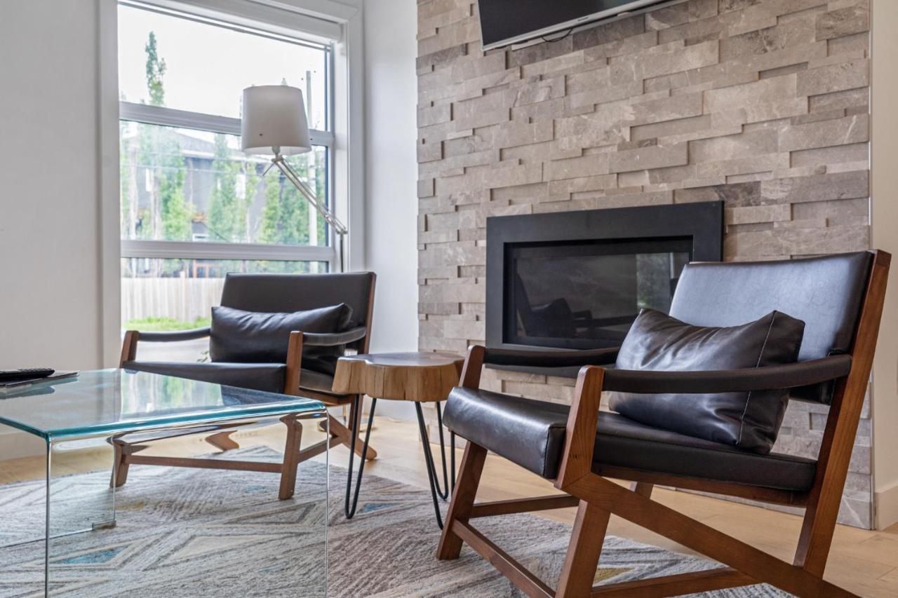 Contemporary Luxury 4 Bedroom House Near Downtown Calgary Bagian luar foto